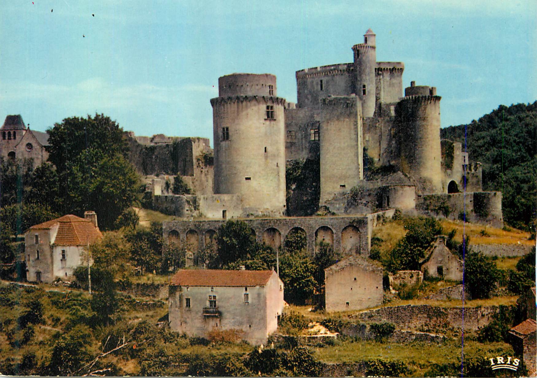 CPM Lot et Garonne Touristique Architecture militaire en Guyenne 