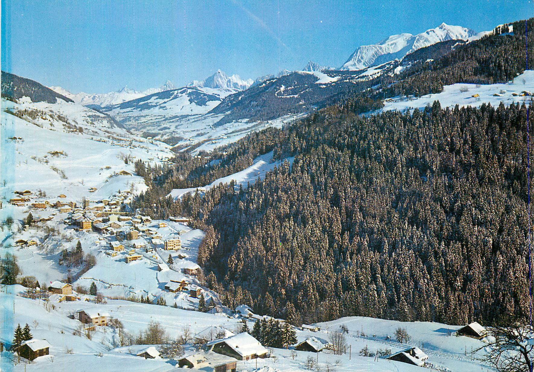 CPM Flumet Depuis St Nicolas La Chapelle Vue generael les pistes la chaine des Aiguilles de Chamonix et le Mont Blanc 