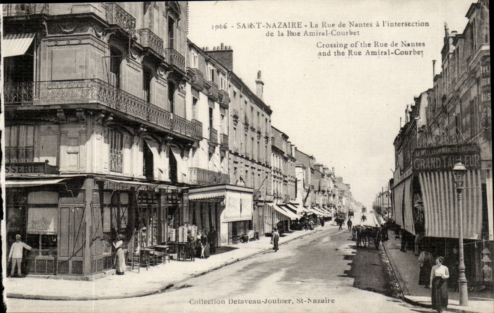 Saint Nazaire - Satint Nazer - La Rue de Nantes a l'intersection de la Rue Amiral Courbet - Street Crossing - CPA 