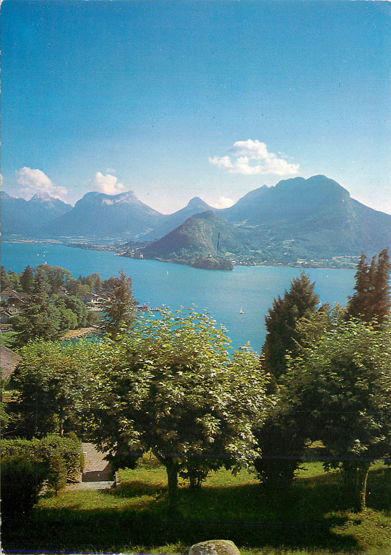 Lac d'Annecy — Talloires et le massif des Bauges — Éditions GIL