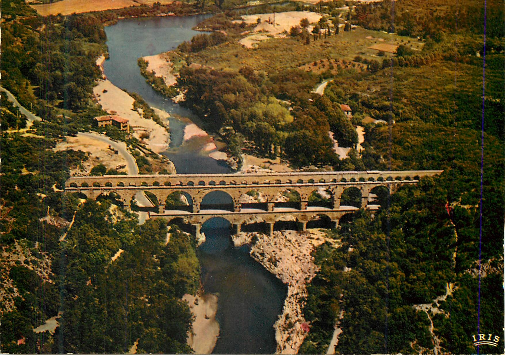 CPM Pont du Gard (Gard) Reflets de Provence Vue Aerienne Aqueduc Romain