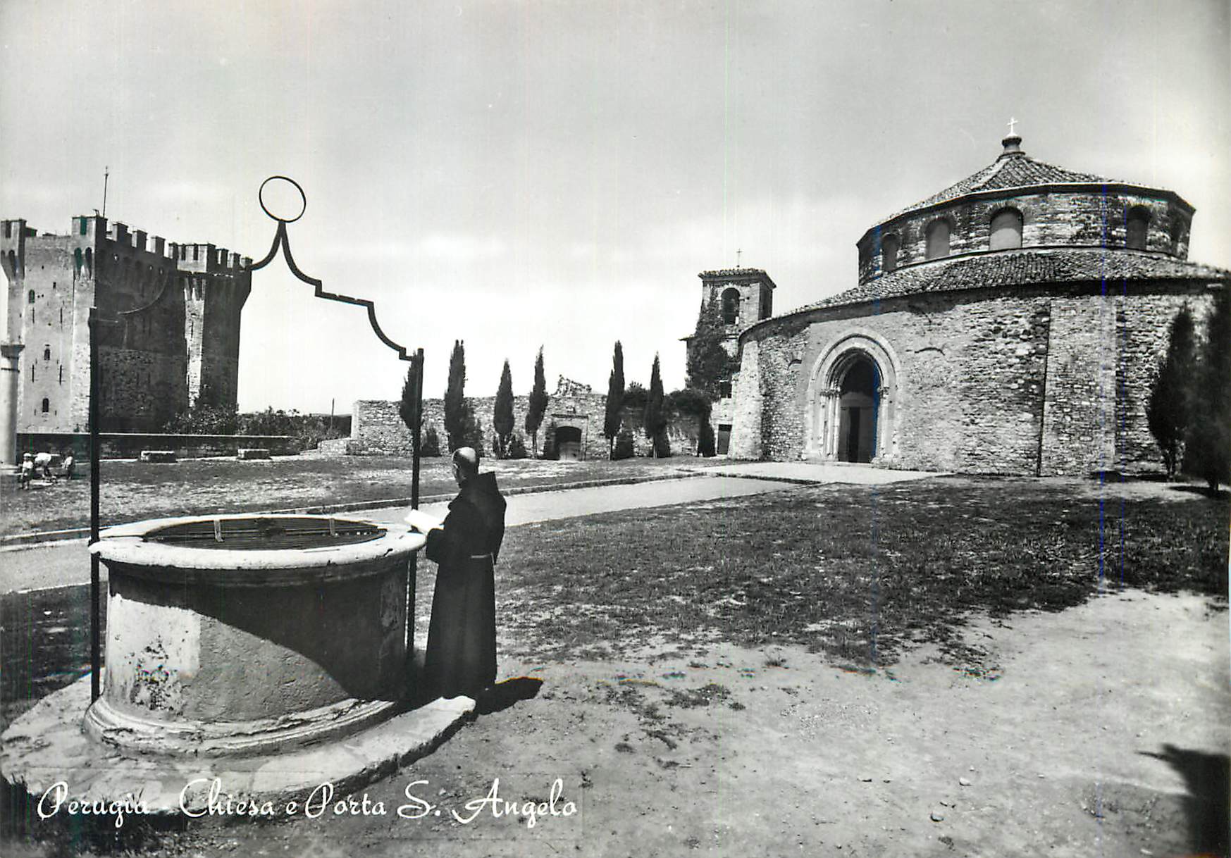 CPM Perugia Perouse Eglise et Port St Angelo