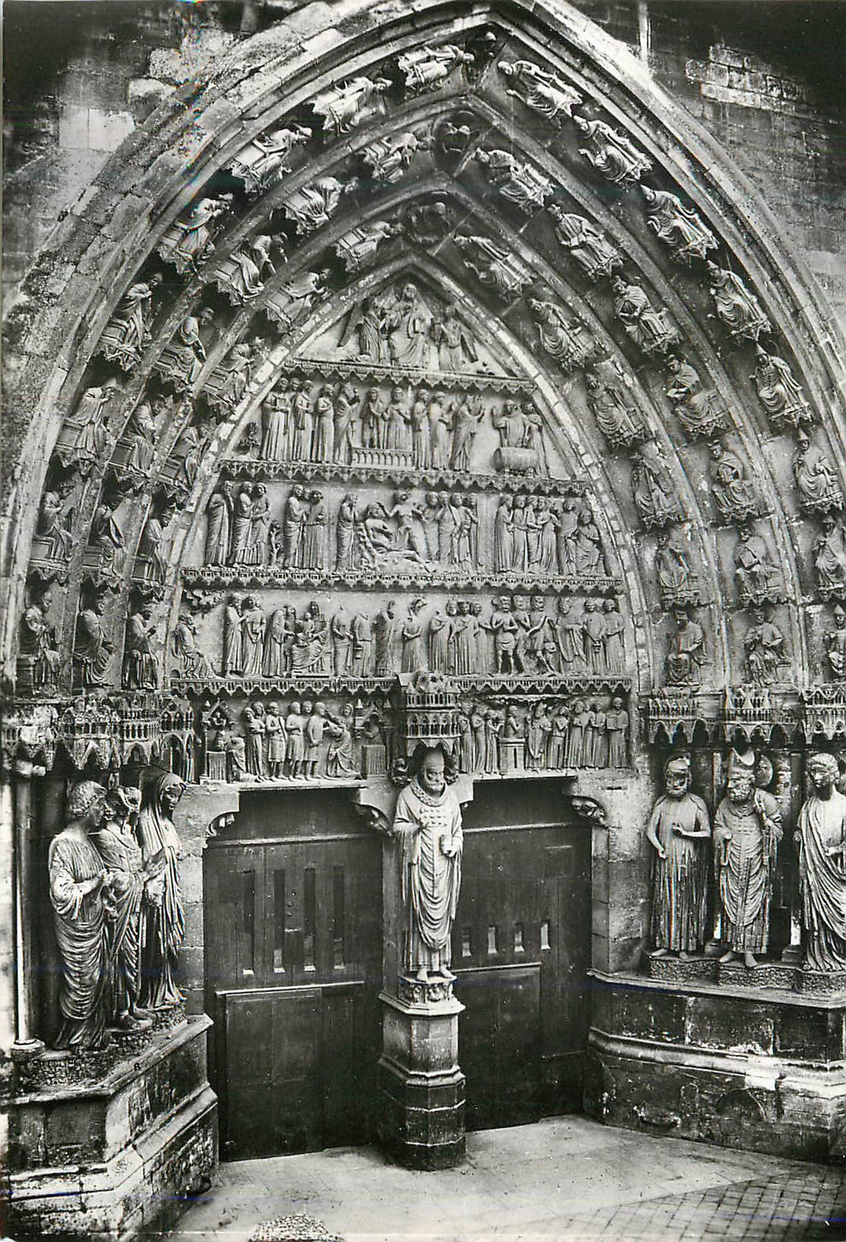 CPM Reims (Marne) la Cathedrale Notre Dame (XIIIe s) Croisillon Sud 
