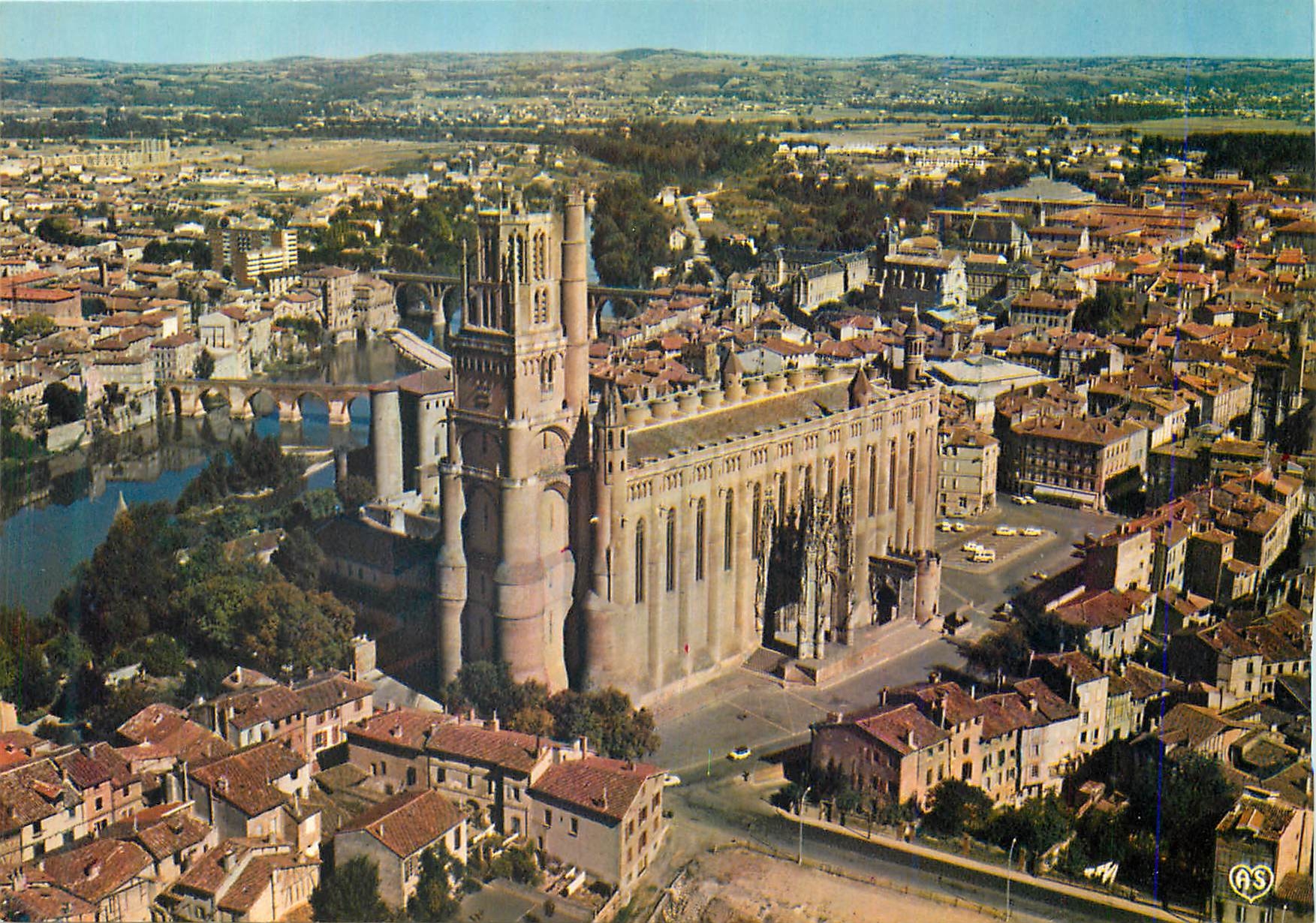 CPM Albi (Tarn) Ville d'Art Centre de Tourisme Ville Natale du peintre Henri de Toulouse Lautrec