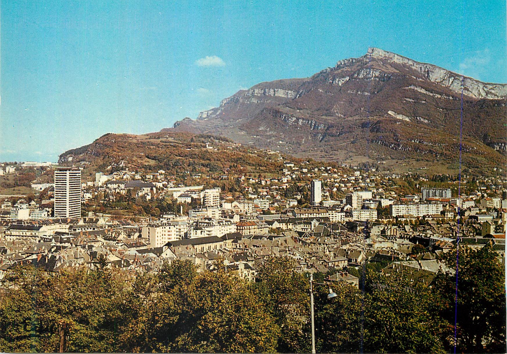 CPM Chambery (Savoie) Vue Generale Dominee par le Nivolet (1553 m)