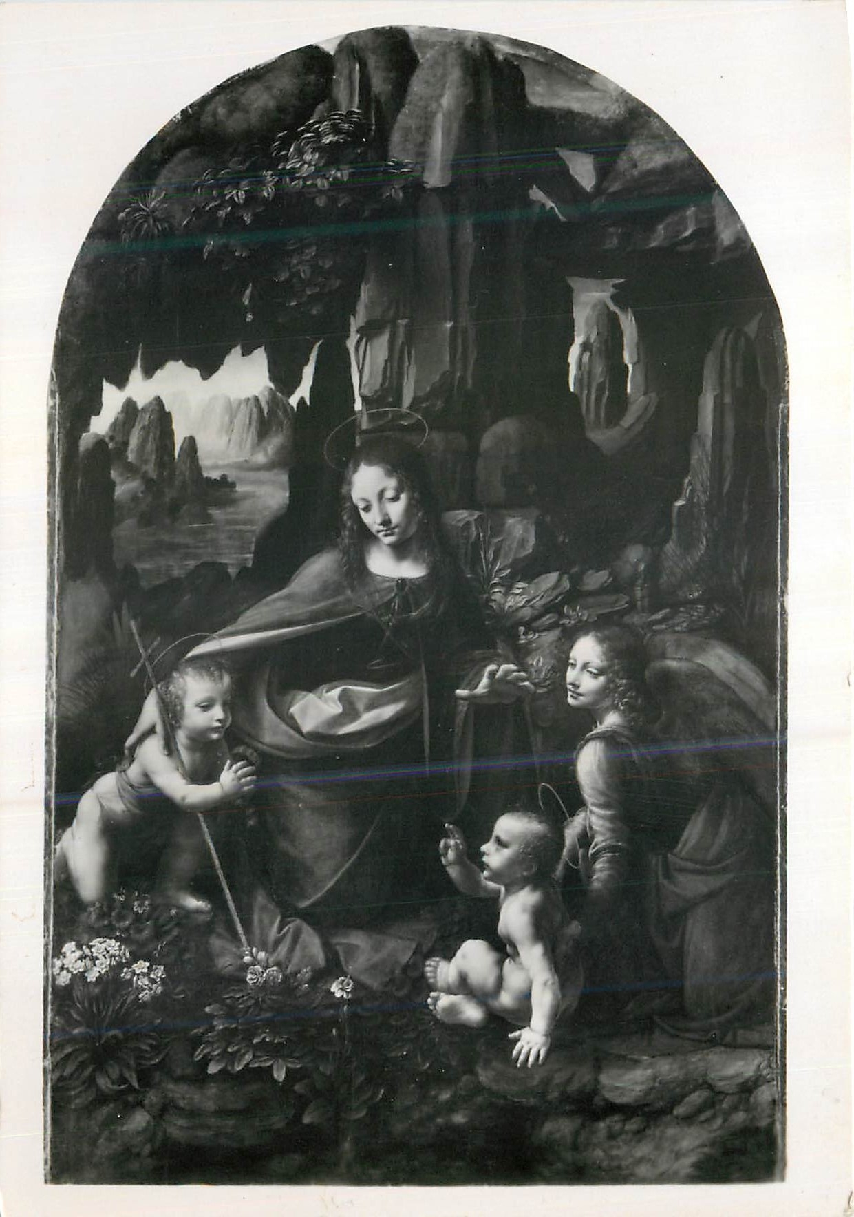 CPM National Gallery London Leonardo da Vinci The Virgin of the Rocks (1093)