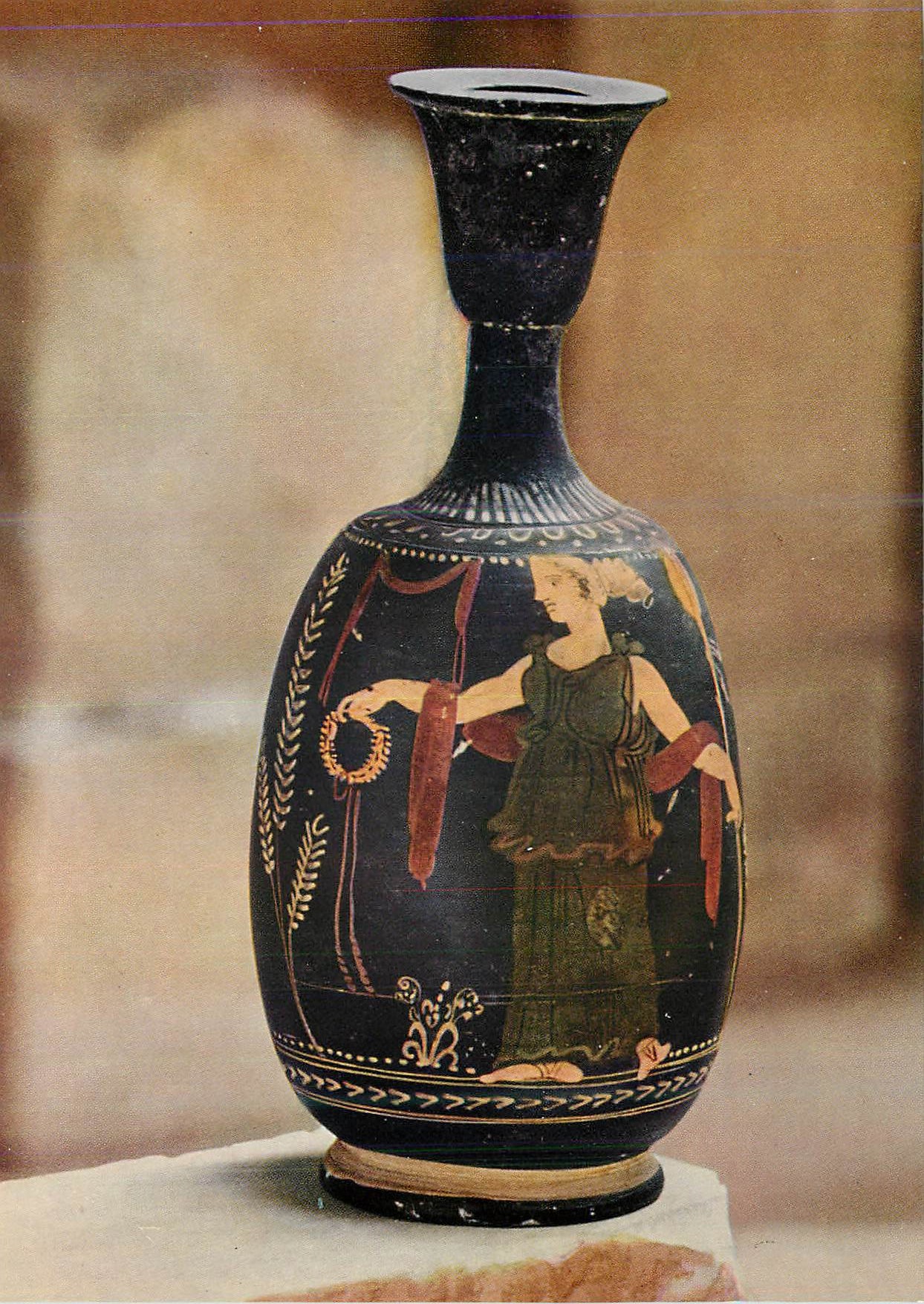 Lékythos — Paestum, style de la poterie de Paestum — éditeur VERLAG A. EGGER, KÖLN, n° 1310