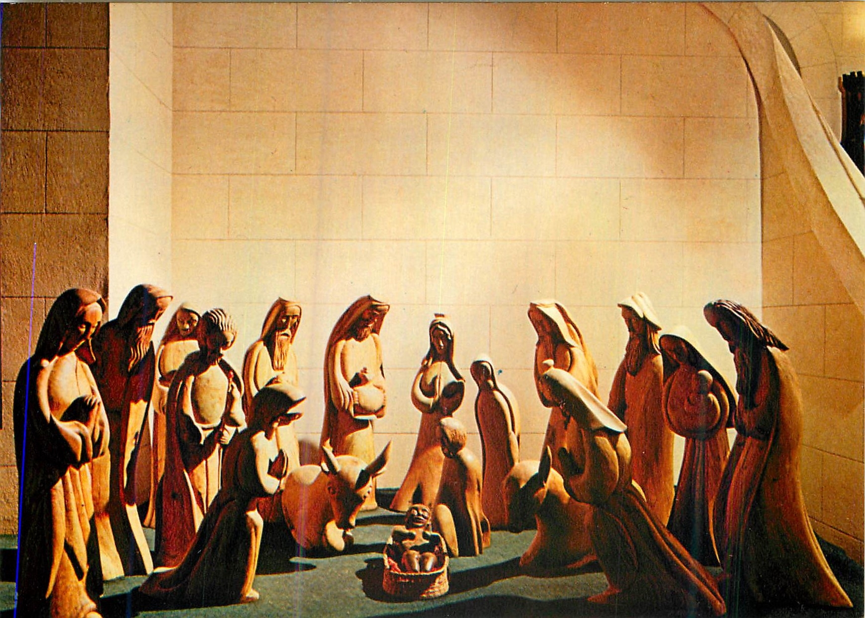 Crèche — santons en bois d'olivier — Abbaye de Saint-Michel-de-Frigolet