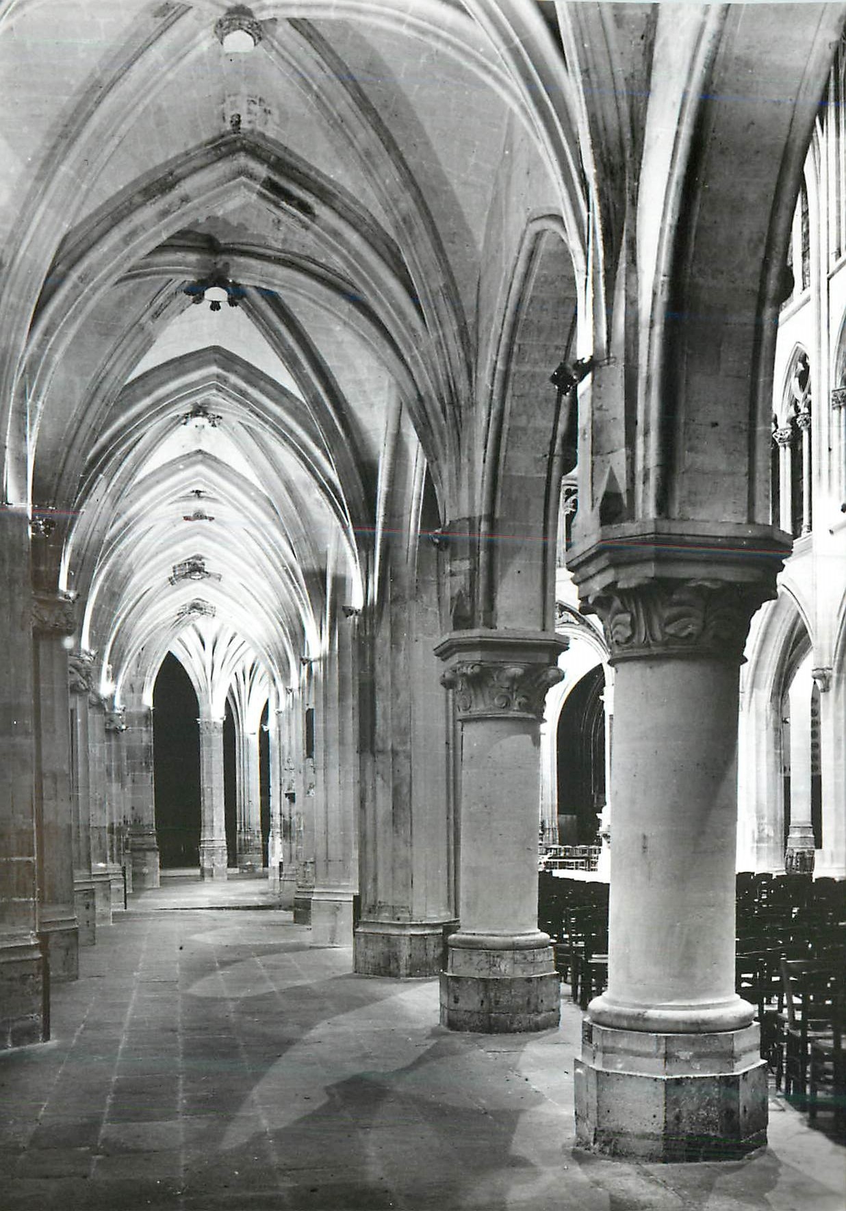 CPM Paris Eglise St Severin Bas cote nord XVe siecle