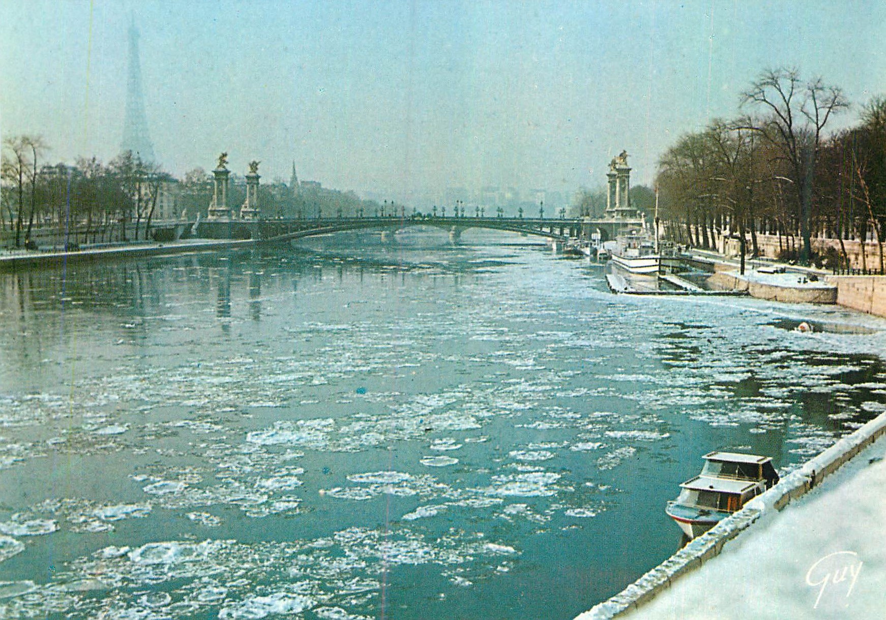 CPM Paris et ses Merveilles La Seine charriant ses glacons le pont Alexandre III et la tour Eiffel