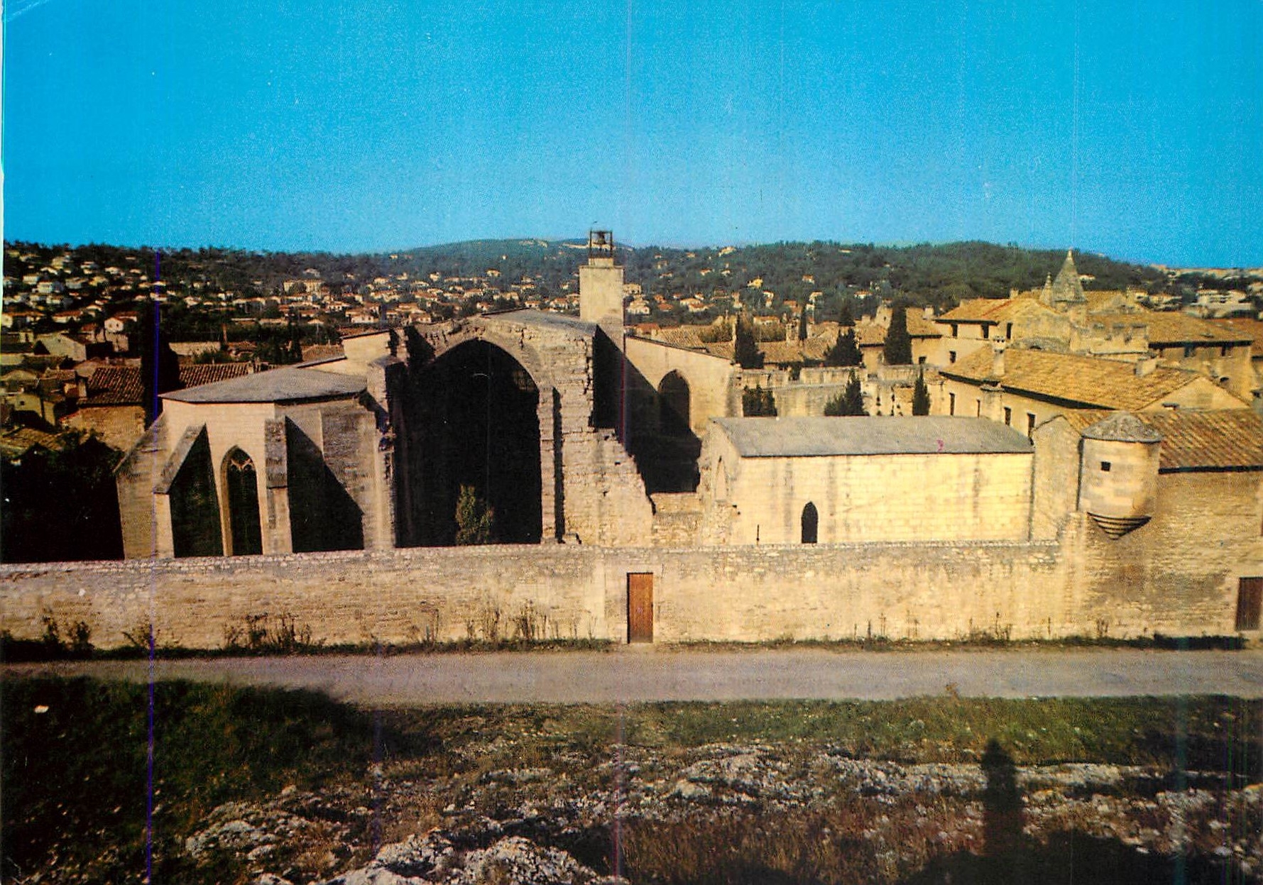 CPM Villeneuve les Avignon (Gard) La Chartreuse