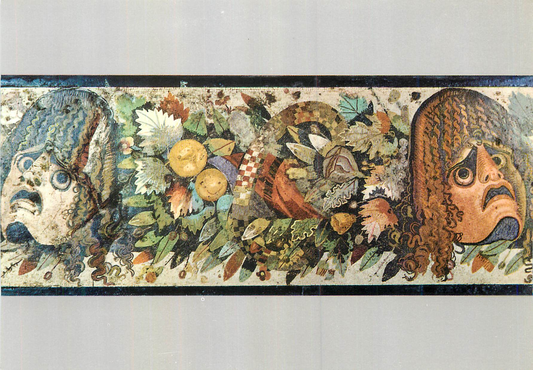 CPM Napoli Museo Nazionale Prise avec masques Fleurs et Fruits