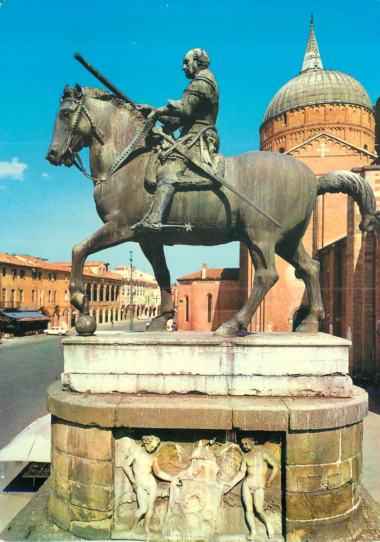 CPM Padova Monument equestre au Gattamelata Donatello (1386 1466)
