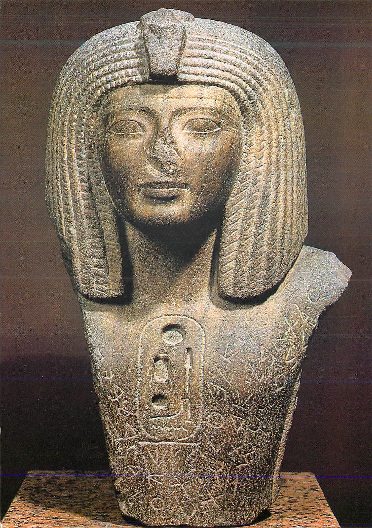 CPM Paris Musee du Louvre Departement des Antiquites Orientales Statue du pharaon Osorkon I (fin Xe siecle av JC) dediee