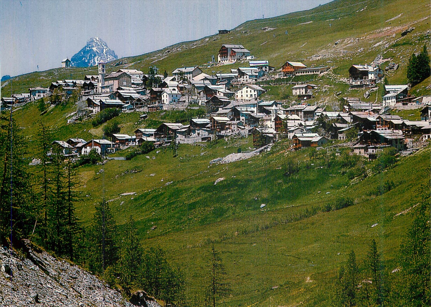St-Véran — vue générale — Éditions CAP-THÉOJAC