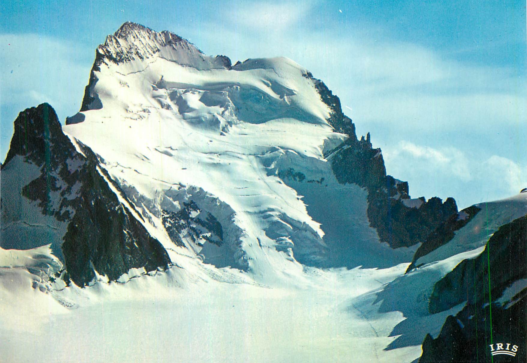 CPM Hautes Alpes La face nord des Ecrins le dome et le col des Ecrins