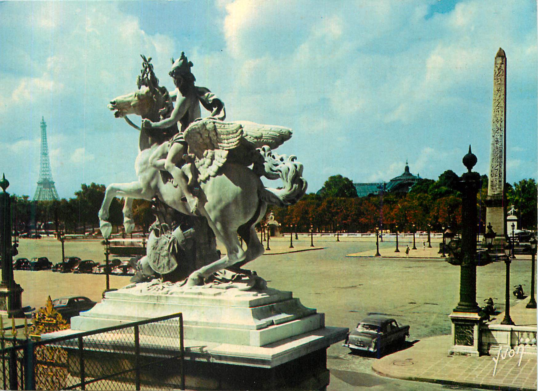 CPM Paris Couleurs et Lumiere de France Le Mercure de Coysevox et la Place de la Concorde