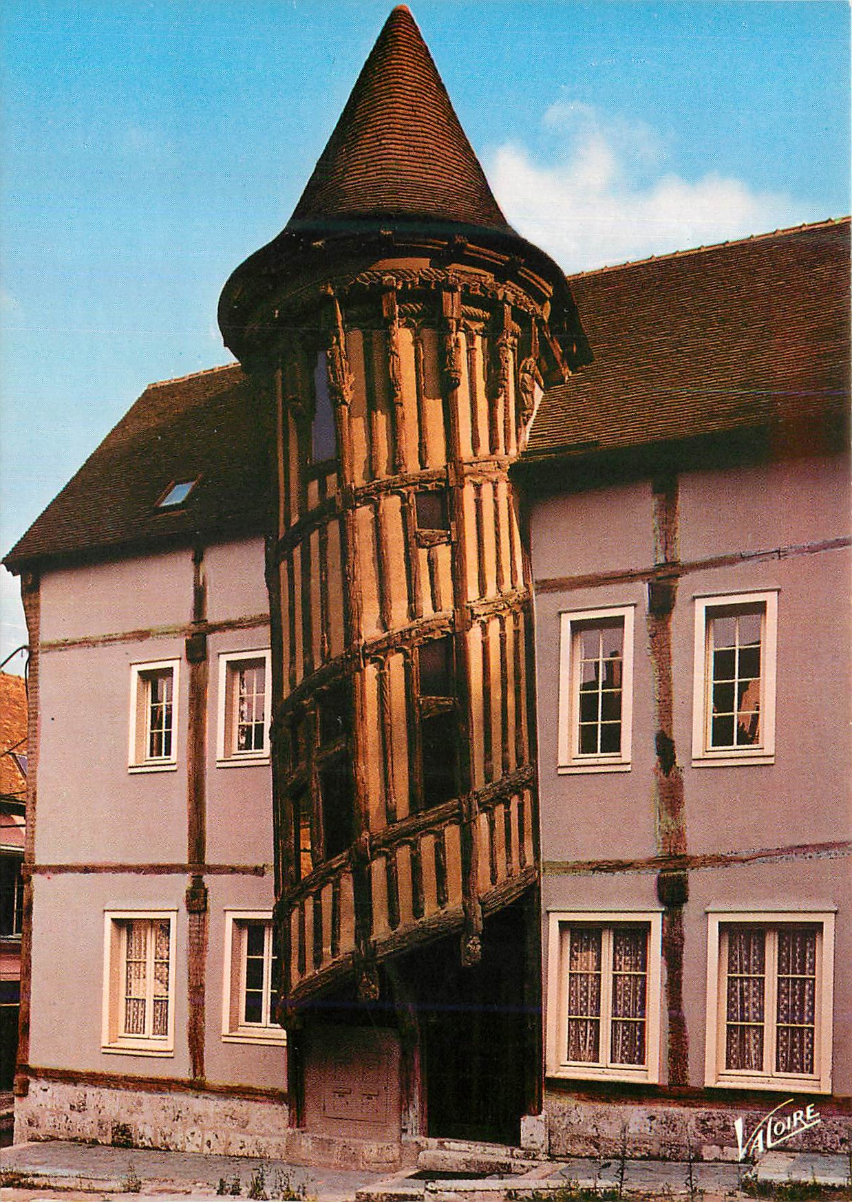 Maison à tourelle — Vaire-sur-Aube — éditeur Vatoire, n° de série non visible