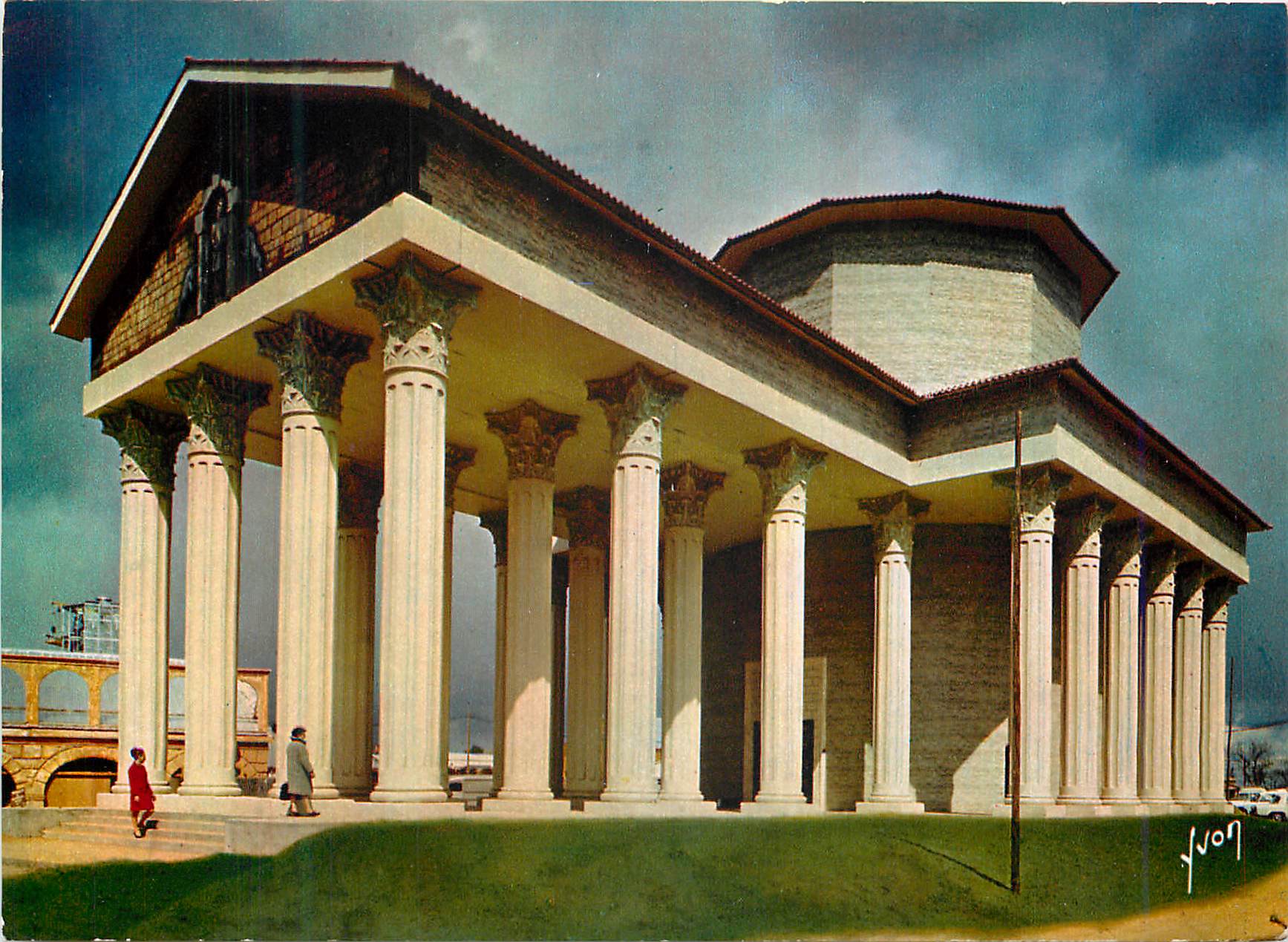 CPM Floralix Reconstruction du Temple Celto Romain de Mars Mullo
