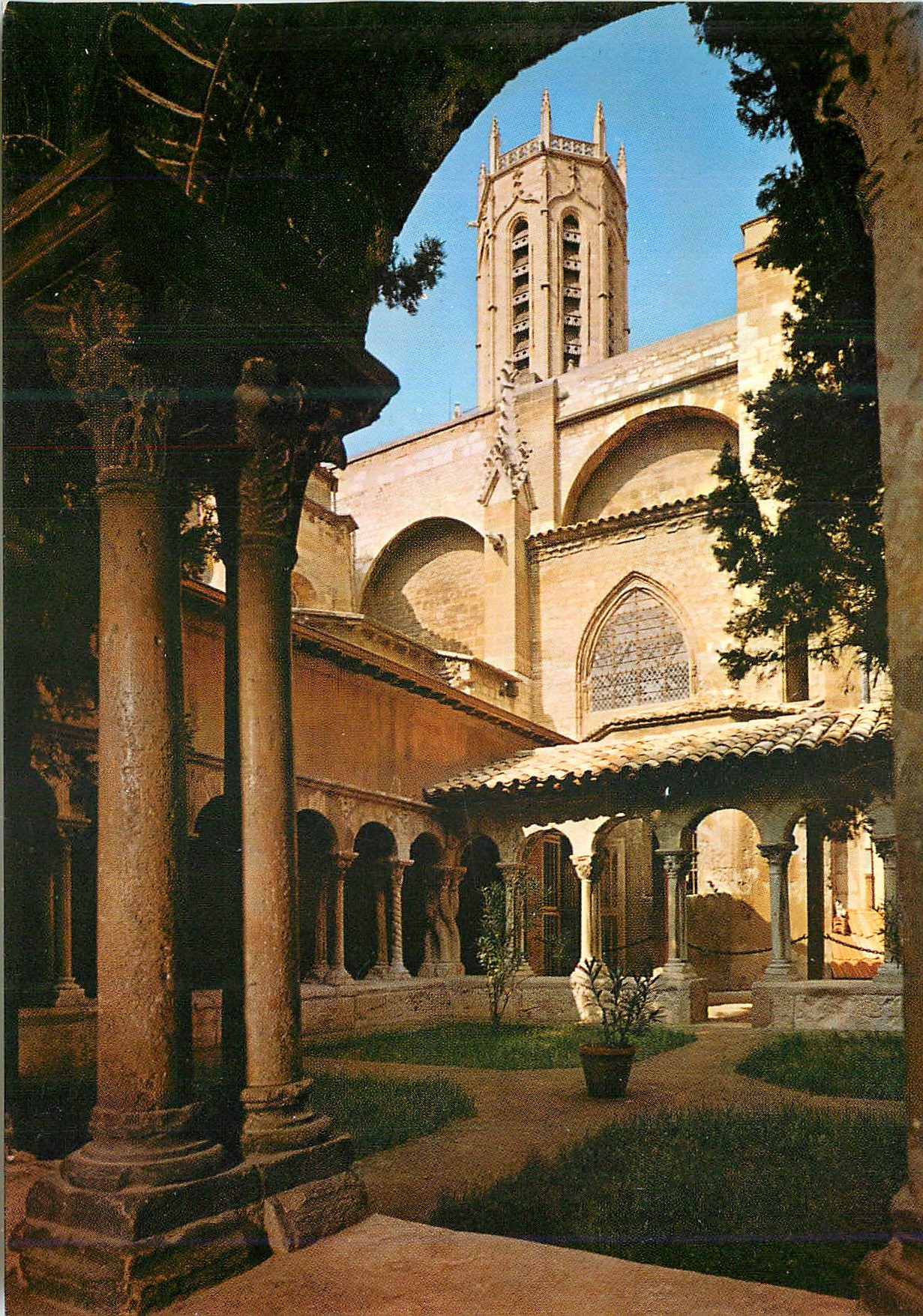CPM Aix en Provence La Cite du Roy Rene La Clocher de la Cathedrale St Sauveur