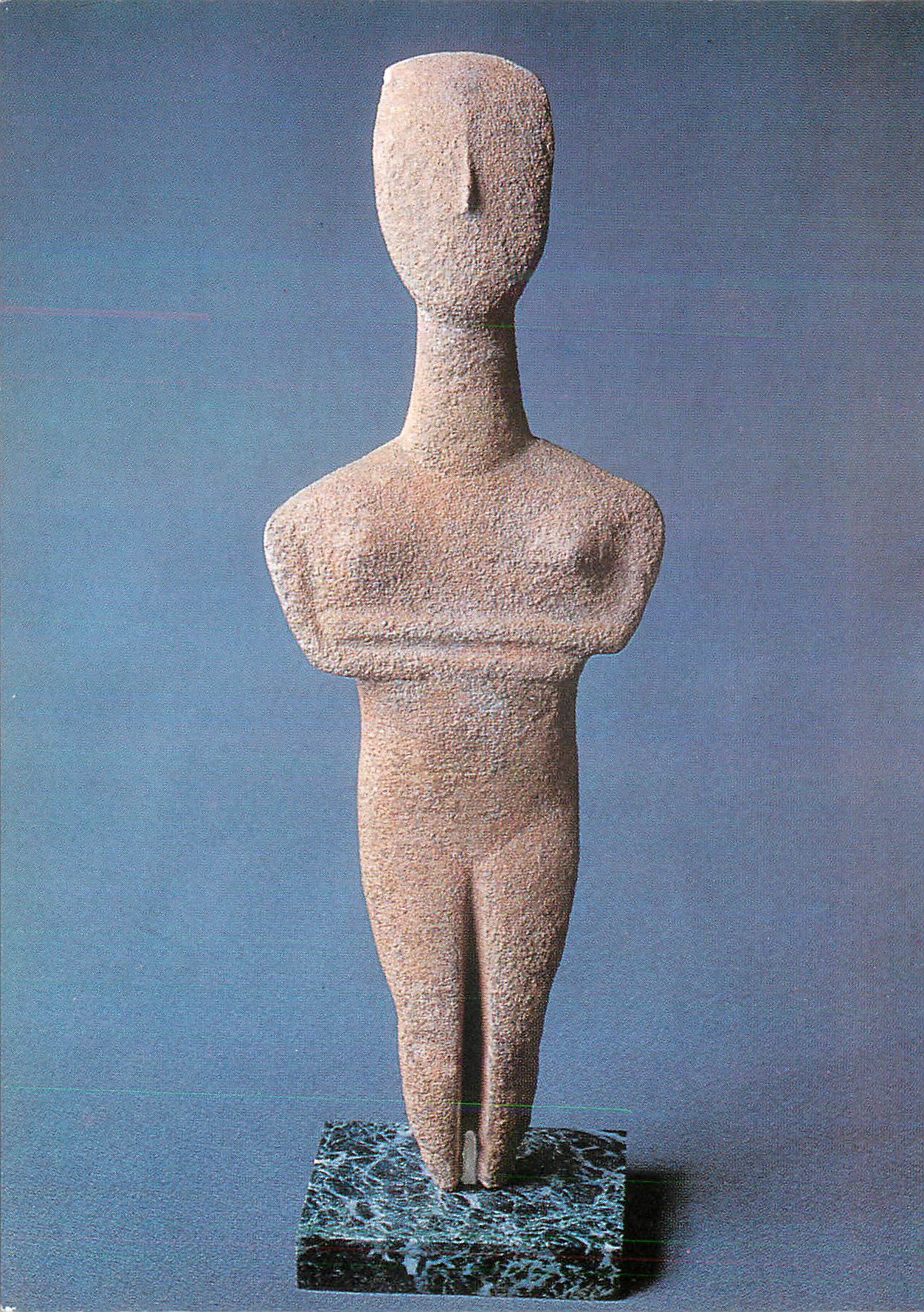 CPM Paris Musee du Louvre Departement des Antiquites Grecques et Romaines Idole Feminine