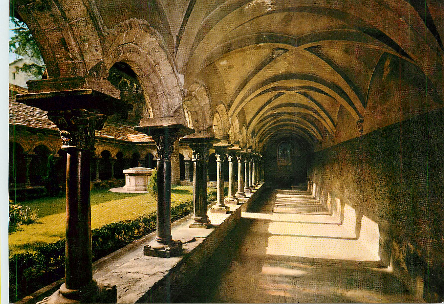CPM Aosta Cloitre et Eglise Collegiale de St Ours