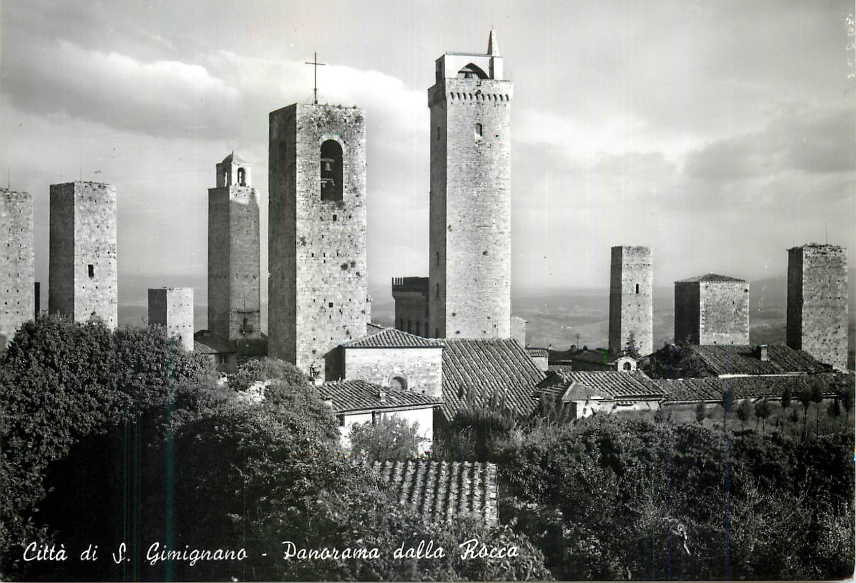 CPM Citta di S Gimignano Panorama vu de la Forteresse