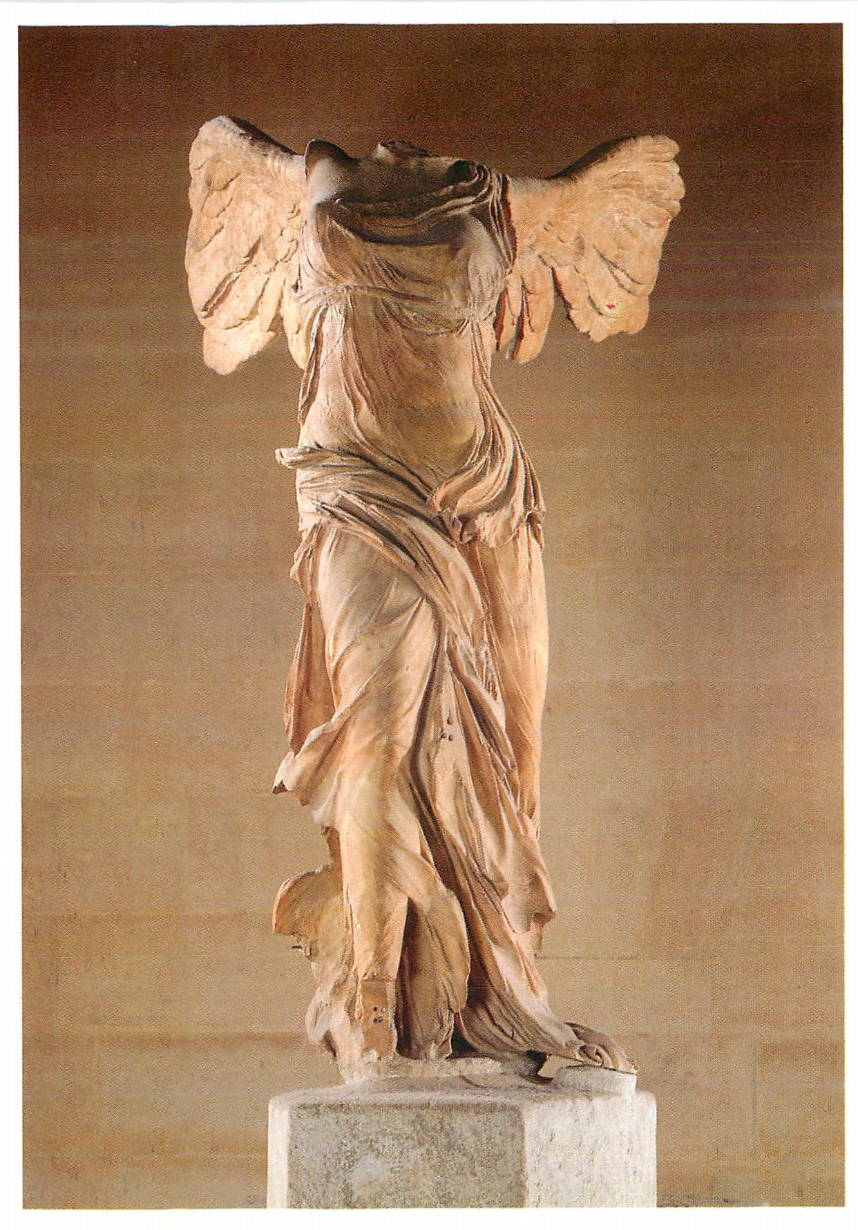 CPM Louvre Departement des Antiquites Grecques Victoire de Samothrace Art Grec Vers 190 av J C Marbre