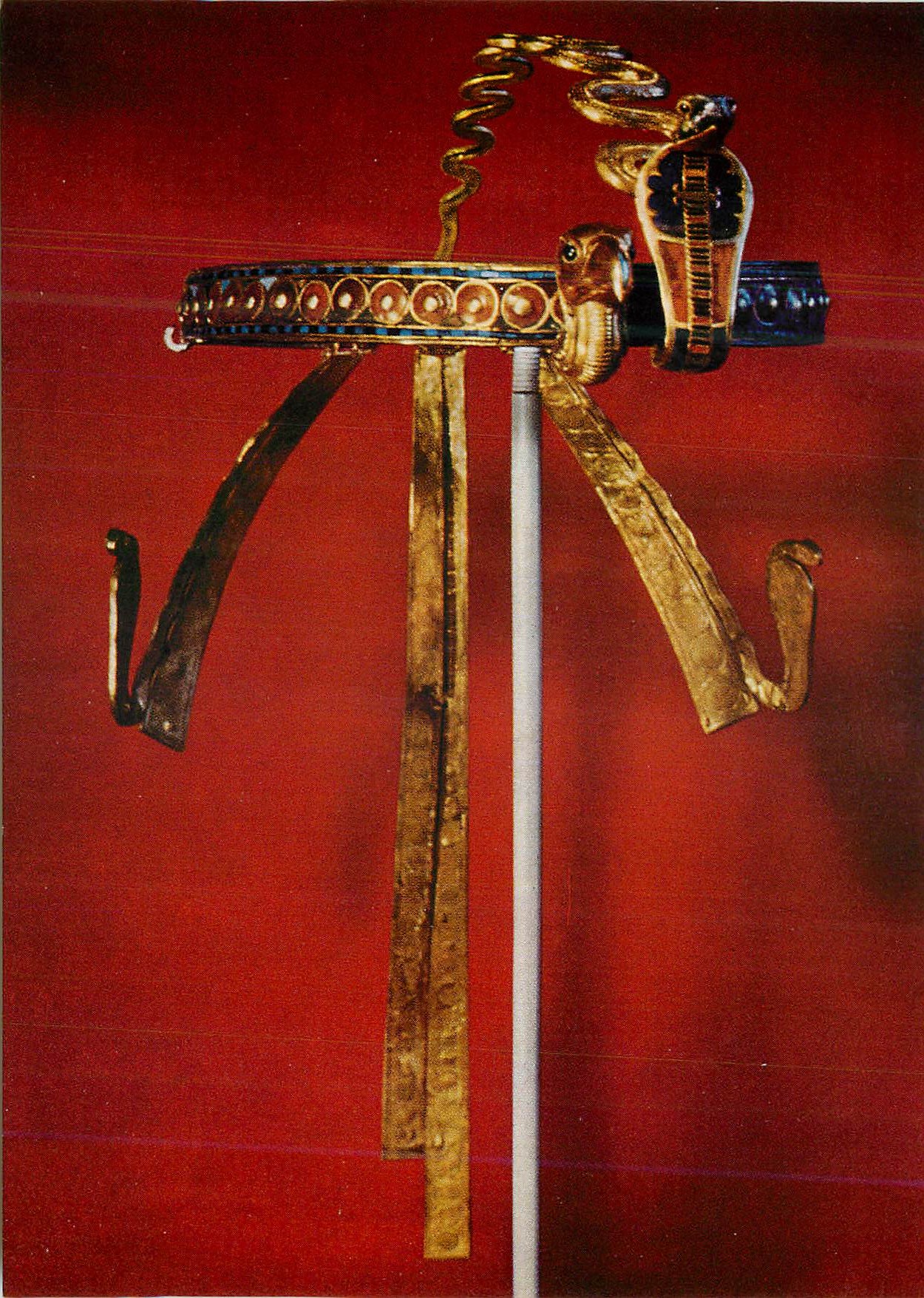 CPM Kairo Museum Die Meister 1555 Der Schatz des Tut ench Amun Diadem des Konigs