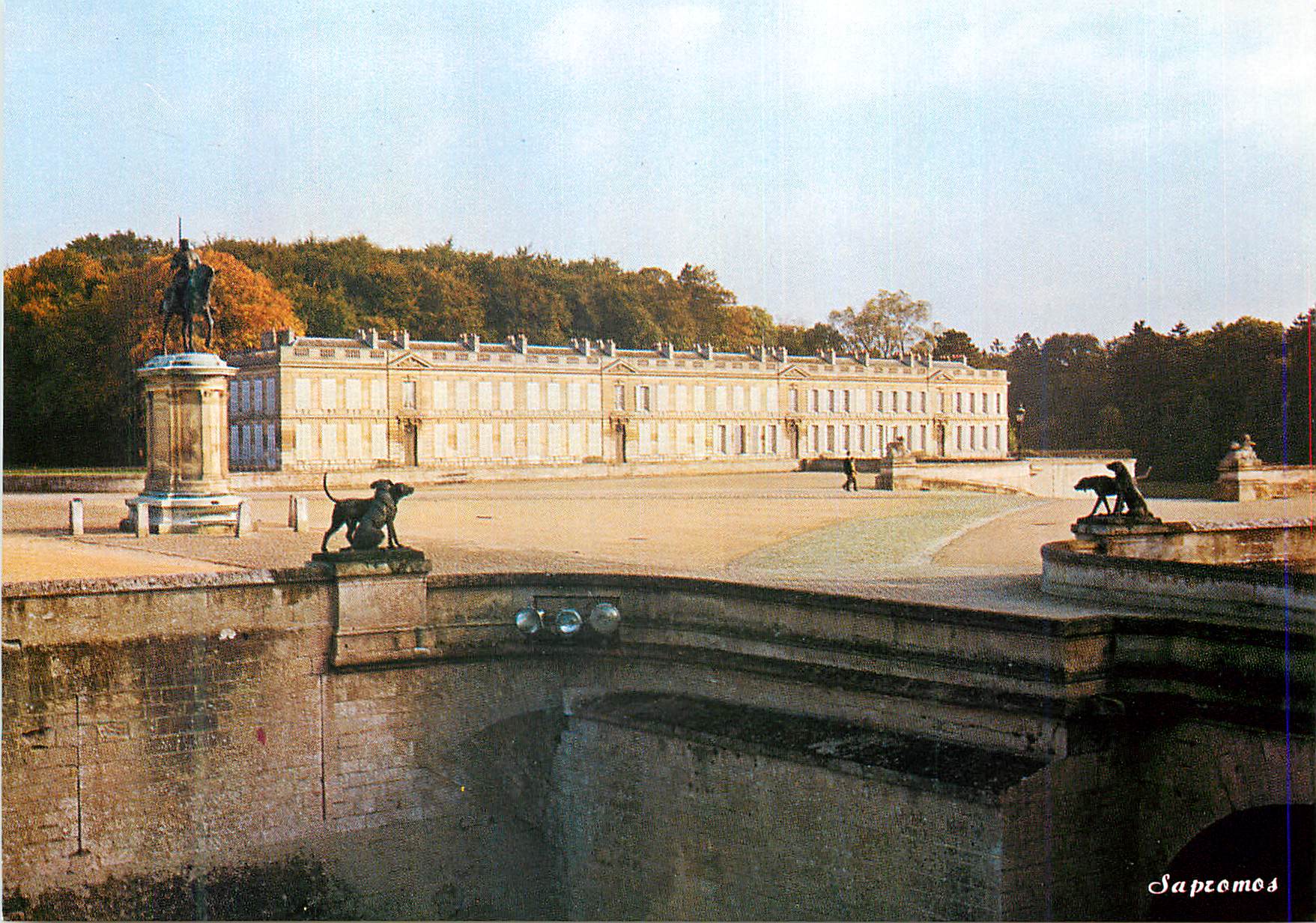 Château de Versailles — vue depuis le pont — éditeur Sapromos