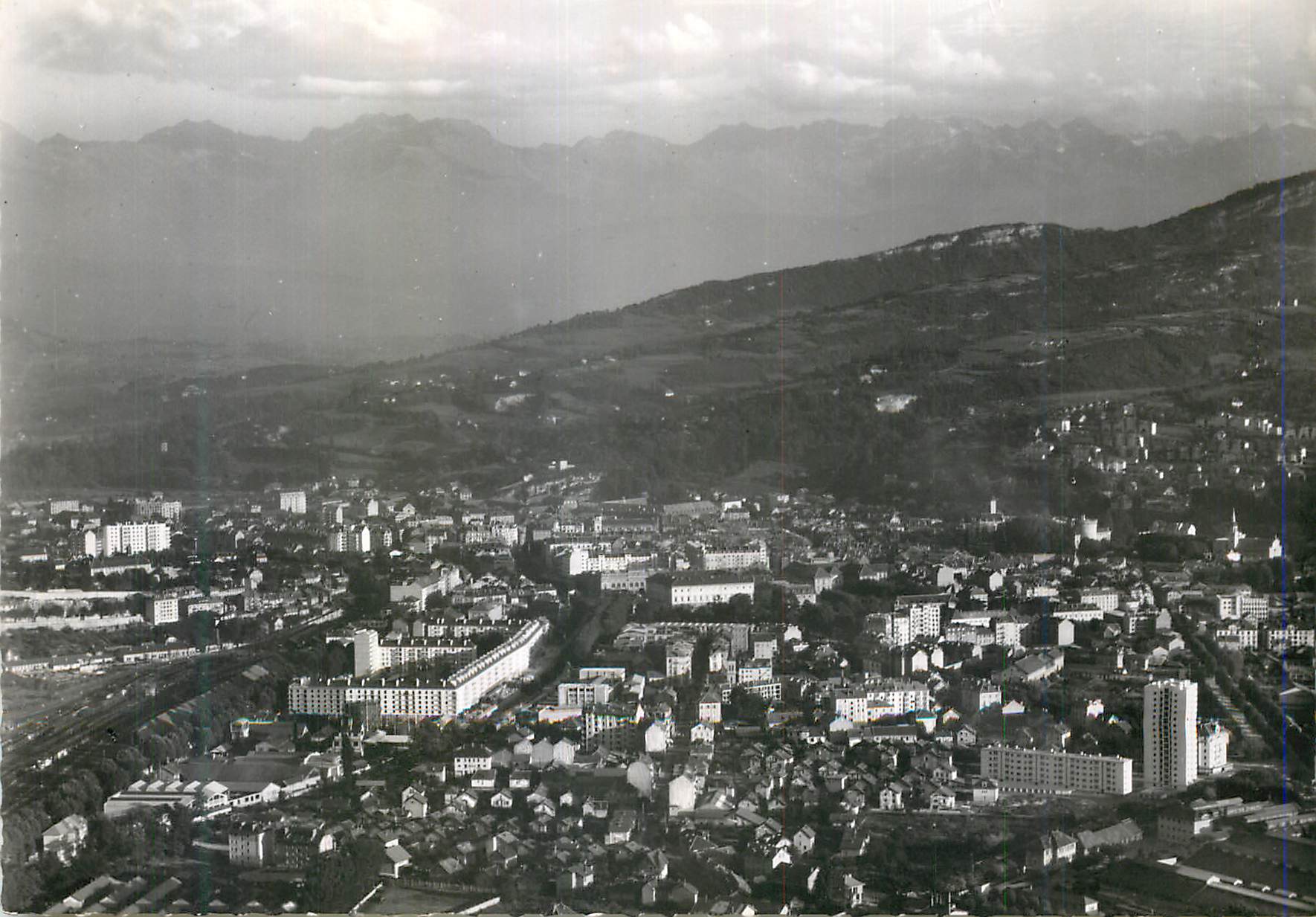 CPM Chambery (Savoie) Vue Generale Aerienne