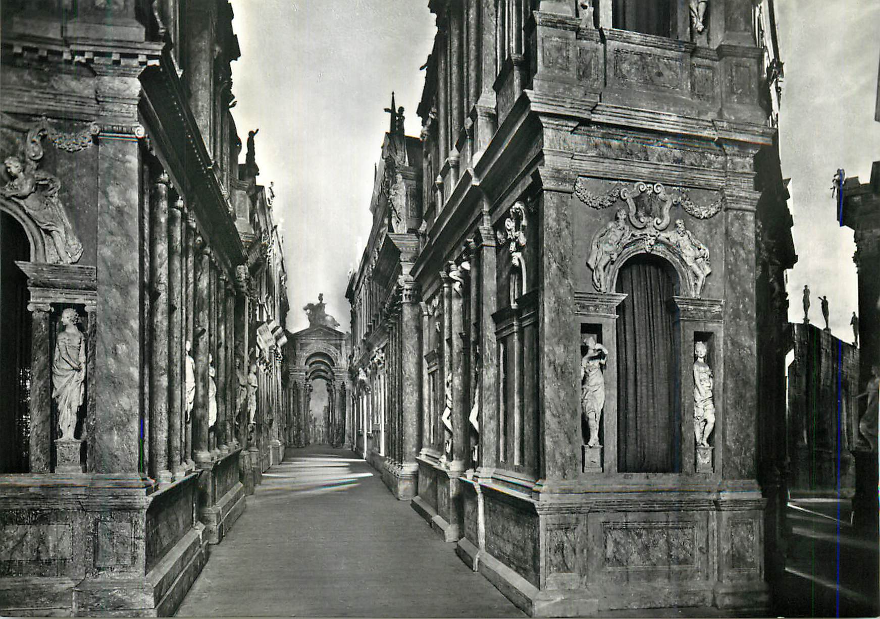 CPM Vicenza Teatro Olimpico Particolare Della