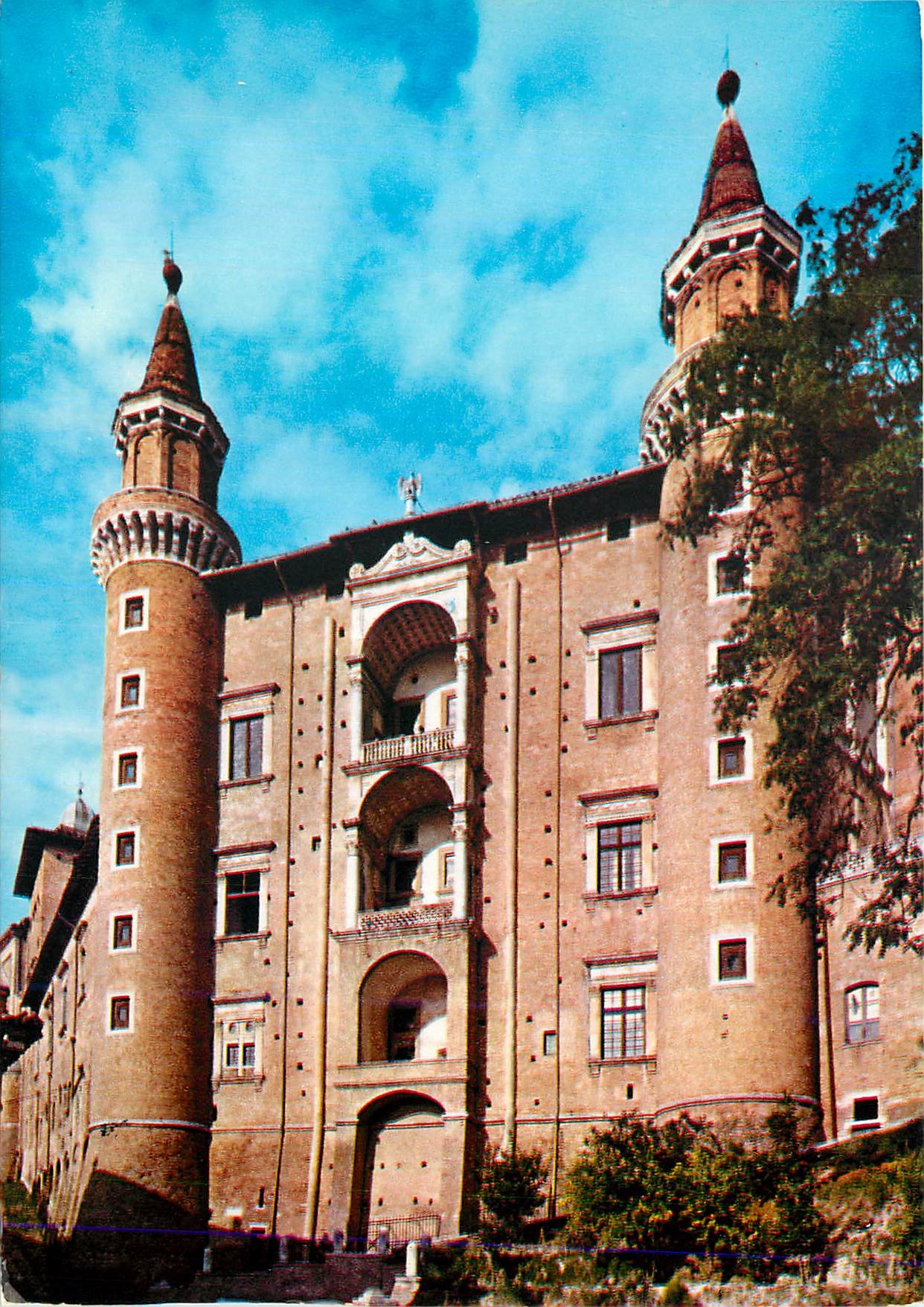 CPM Urbino Palais Ducal Les Torricini (XVe Siecle)