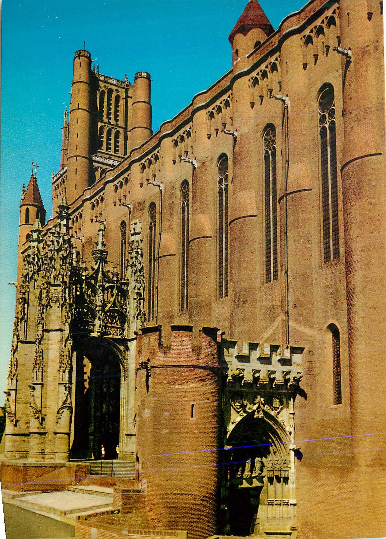 Cathédrale Saint-Étienne de Toulouse — vue de la façade et des tours — éditeur non visible