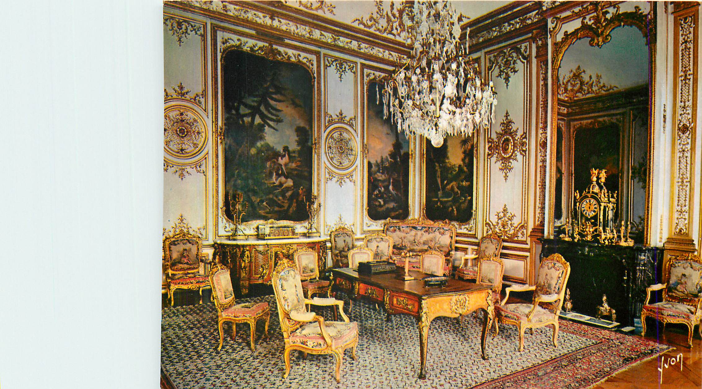 CPM Chateau de Chantilly (Oise) Couleurs et Lumiere de France Chambre de Monsieur le Prince