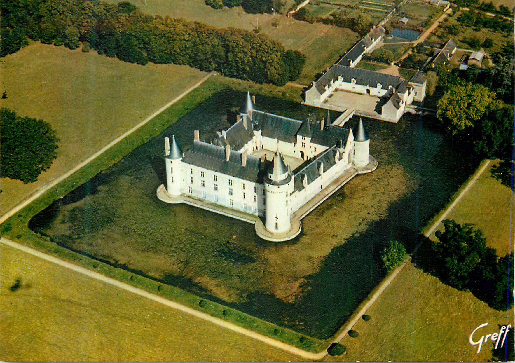 CPM En Anjou Chateau du Plessis Bourre (Maine et Loire)