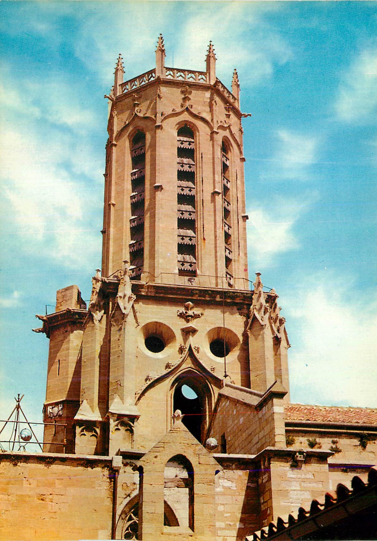 CPM Aix en Provence la Cite du Roy Rene Clocher de la Cathedrale Saint Sauveur (XVe siecle) 