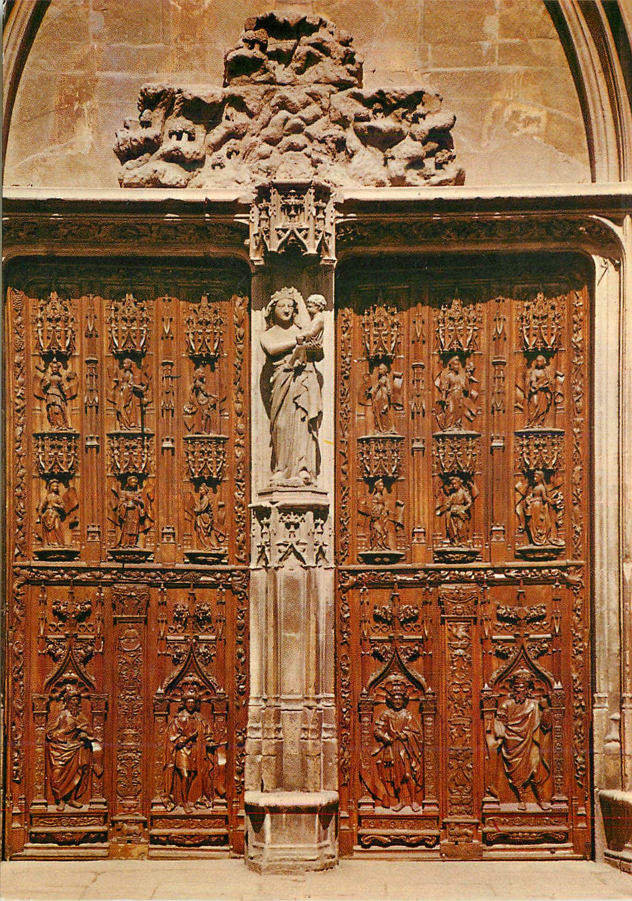 CPM Aix en Provence la Cite du Roy Rene Cathedrale Saint Sauveur