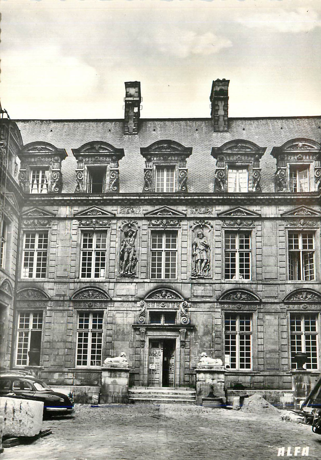 Hôtel de Ville de Reims — façade principale — éditeur ALFA