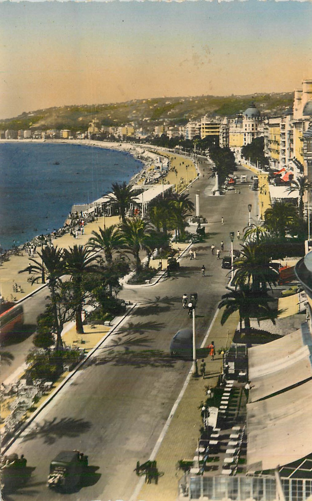 CPM Nice Cote d'Azur La Promenade des Anglais
