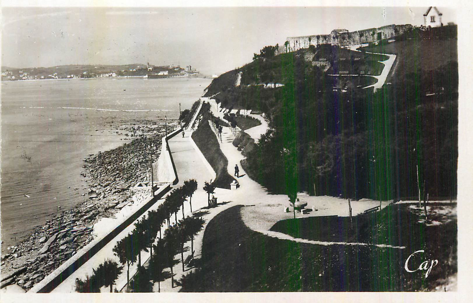 CPM Saint Jean de Luz Pointe de Sainte Barbe