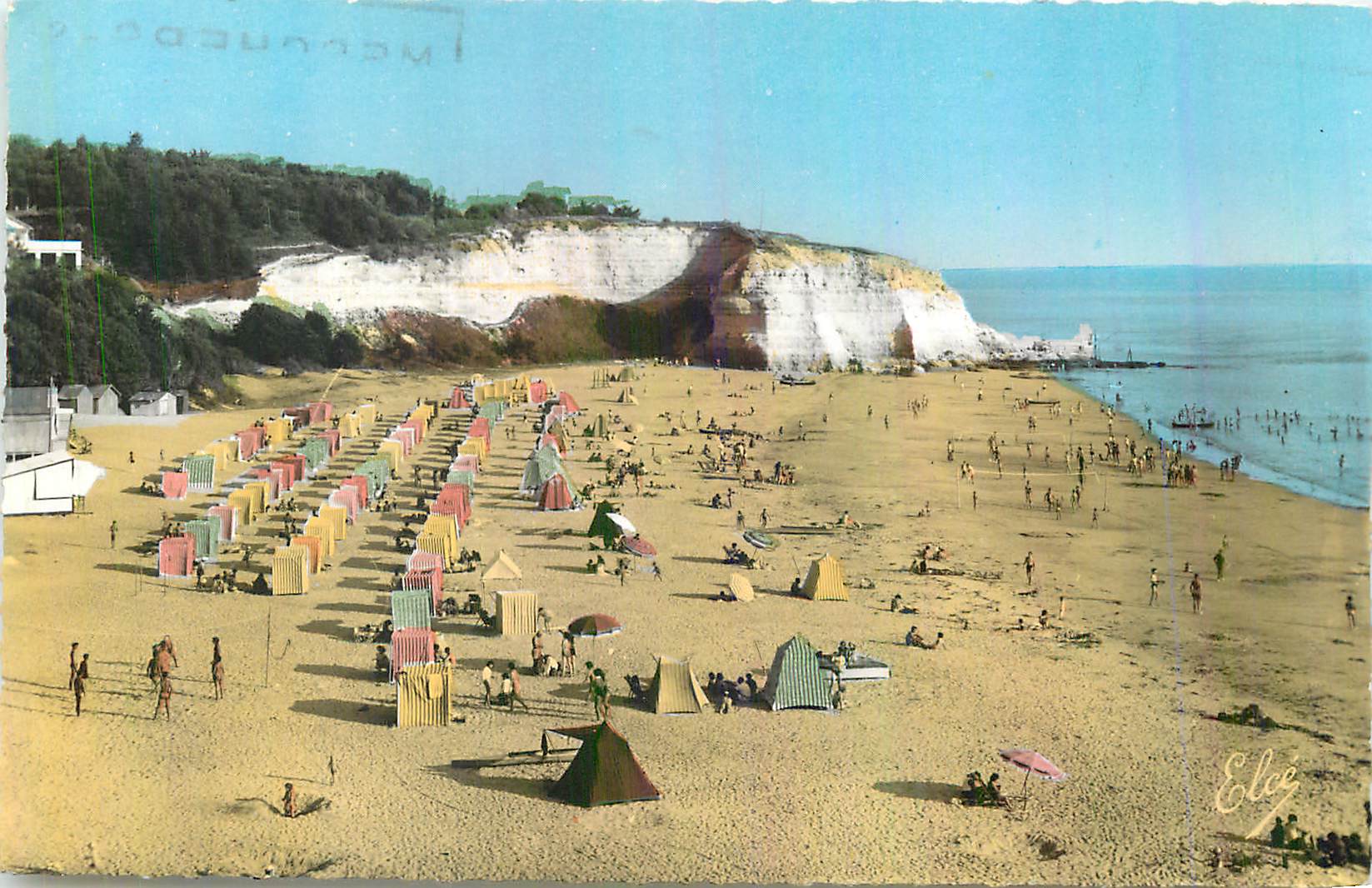CPM Meschers (Ch Mme) Vue d'Ensemble de la Plage des Nonnes