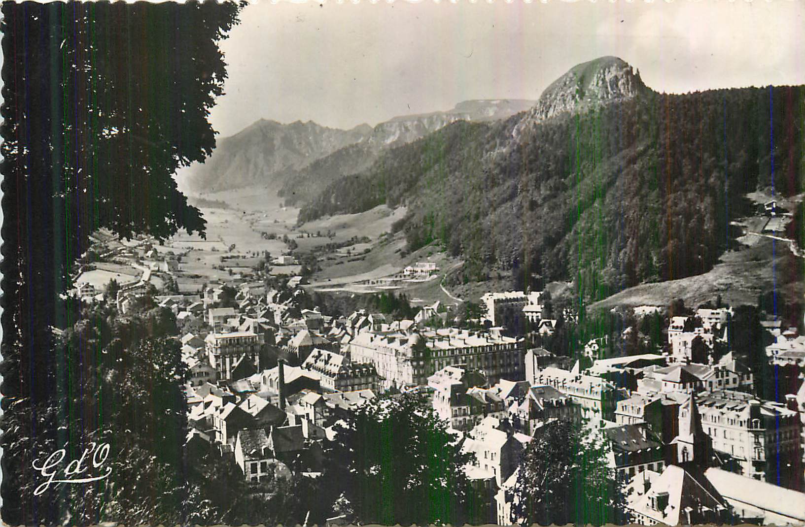 CPM l'Auvergne le Mont Dore Tourisme et Thermalisme