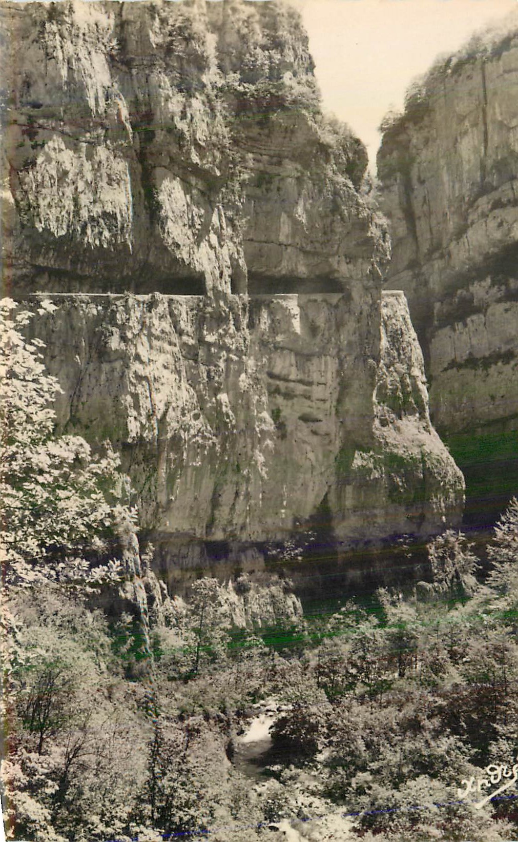 CPM le Vercors Route des Grands Goulets les Belles Alpes Francaises