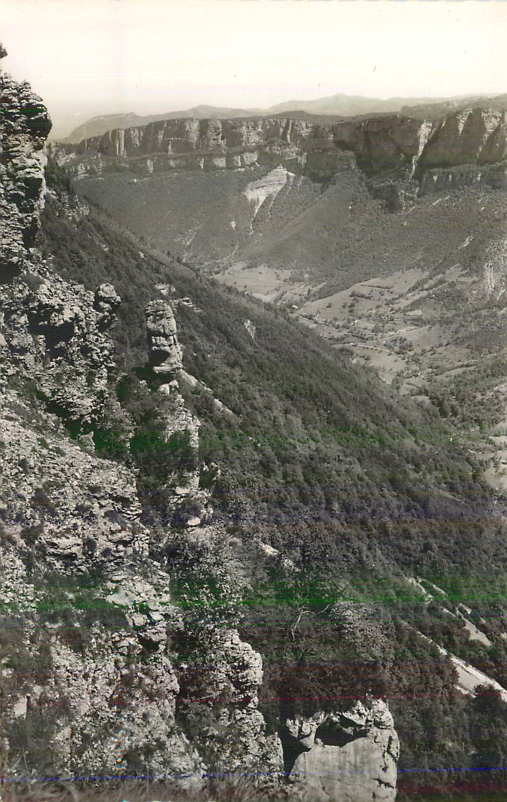 Vue du canyon de la Gorges du Verdon — éditeur non identifié, n° de série non lisible