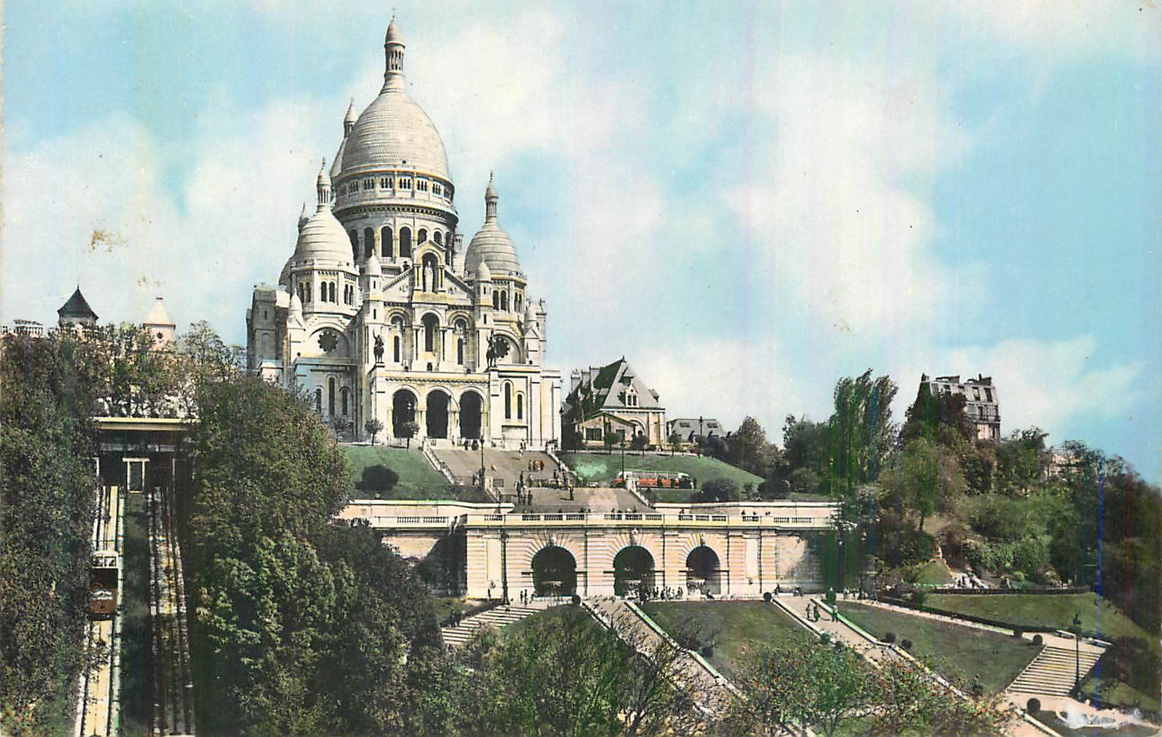 CPM Paris Le Sacre Coeur et le Funiculaire