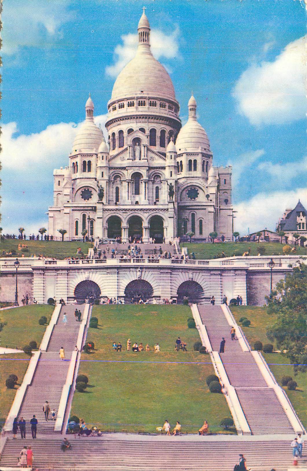 CPM Paris Sacre Coeur et Place St Pierre