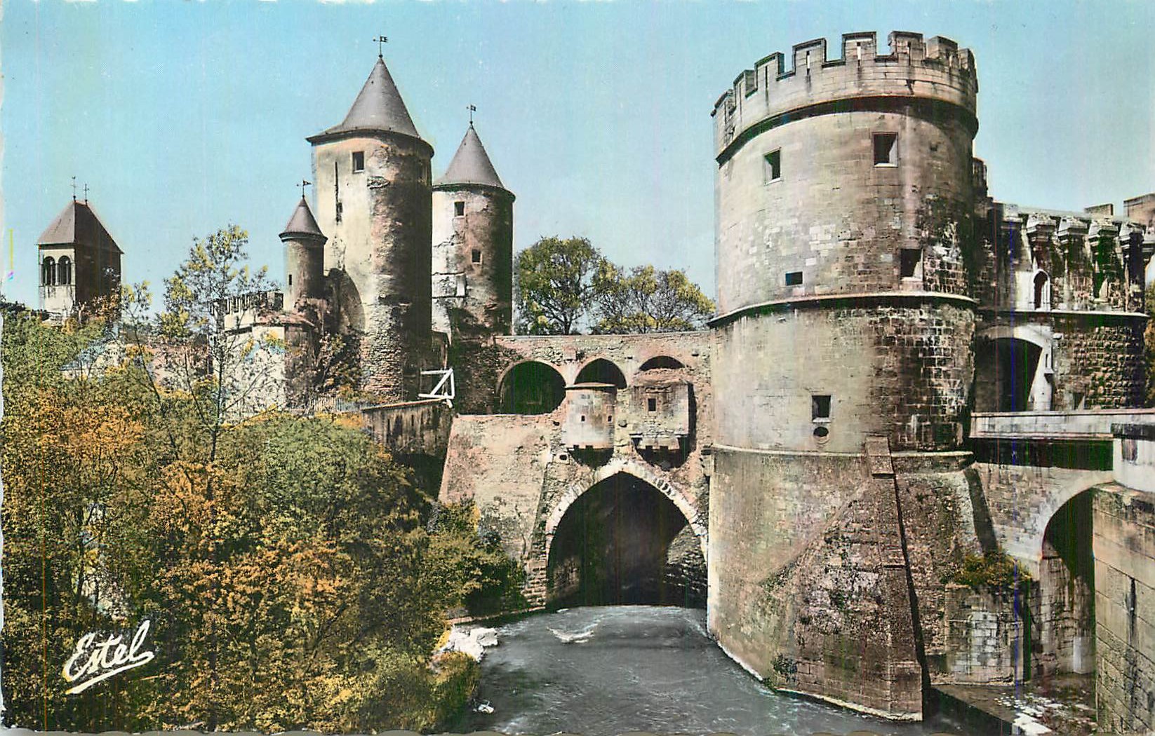 CPM Metz La Porte des Allemands (XIIe et XVe S)