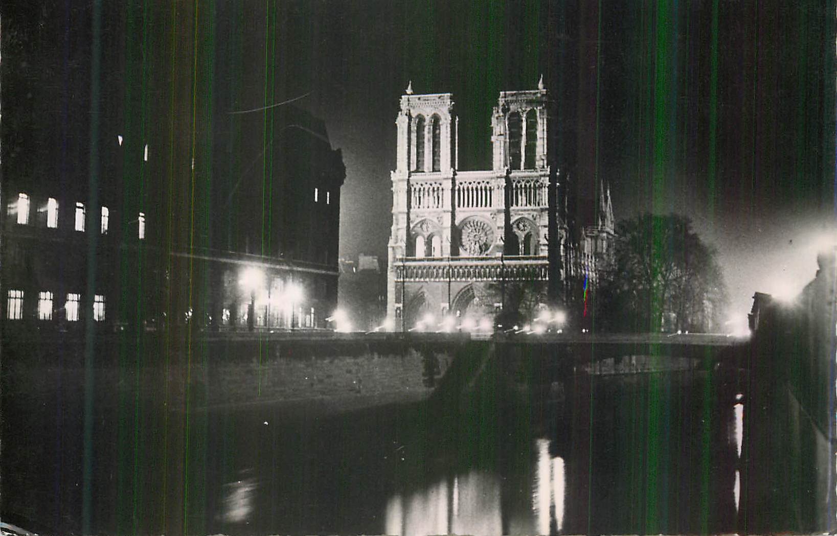 CPM Paris la Nuit Notre Dame