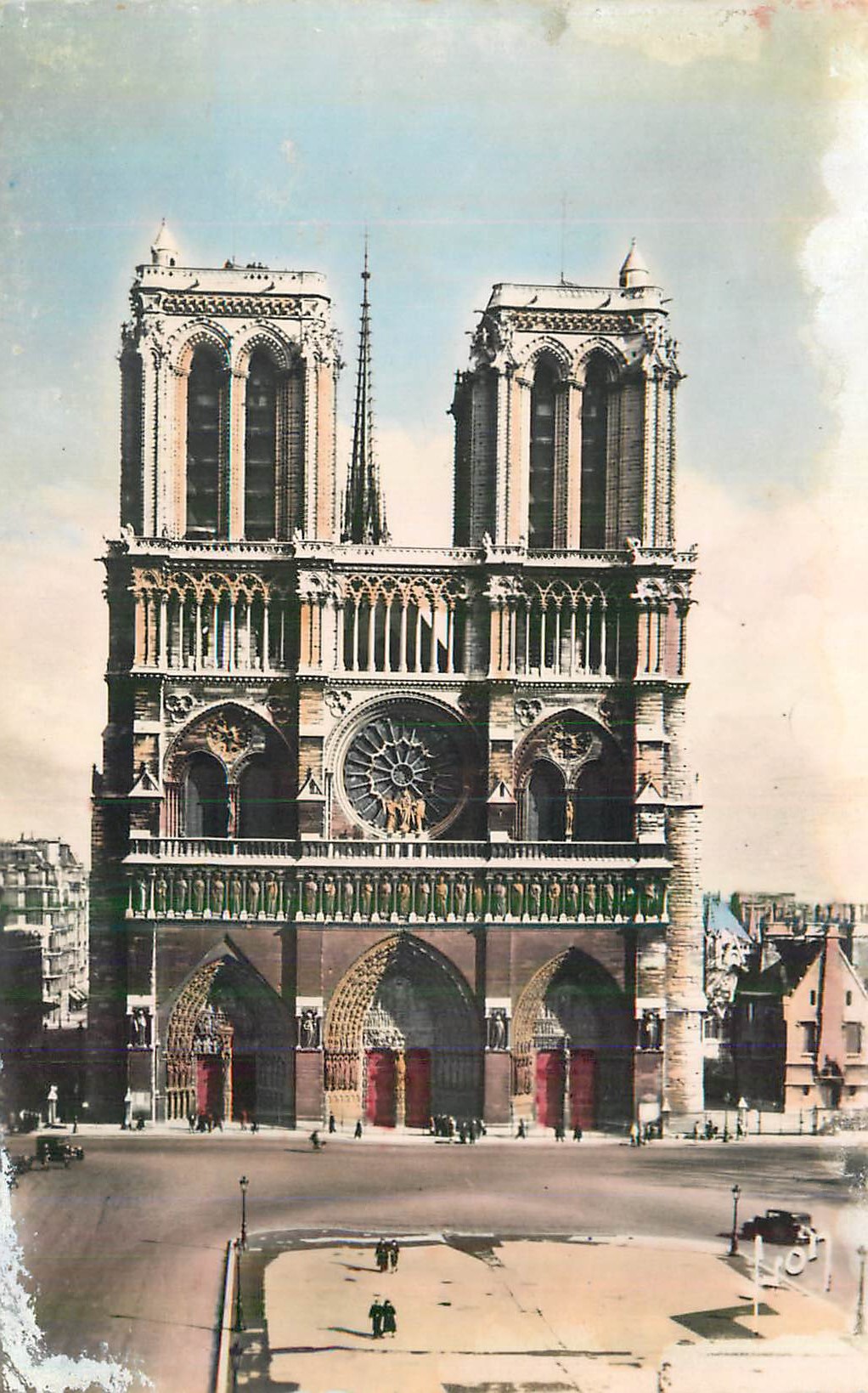 CPM Paris en Flanant Notre Dame (Facade)